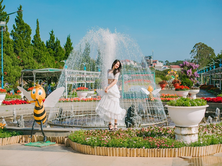 Vườn hoa thành phố Đà Lạt - Ảnh đại diện